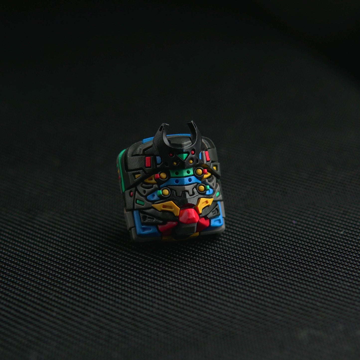 ASSORTED CAPS (B-STOCK)